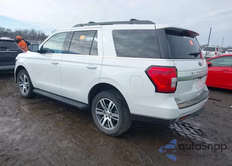 2024 Ford Expedition Xlt z USA, uszkodzony, nr VIN 1FMJU1H87REA64377